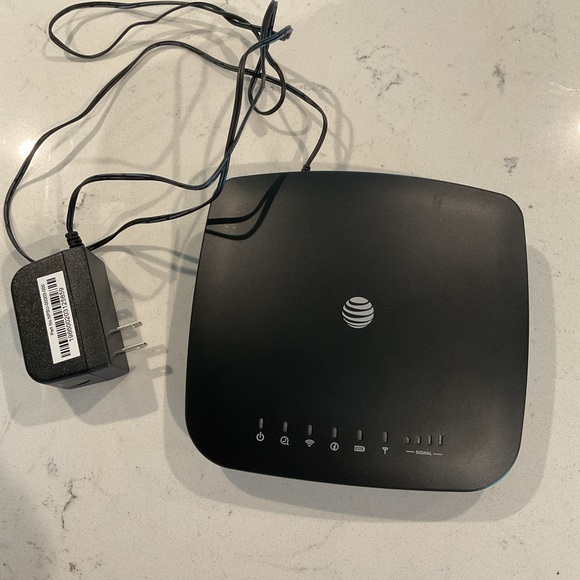 AT&T MODEL IFWA-40 WiFi Modem base router Used Good Condition w/Cord - Picture 2 of 5